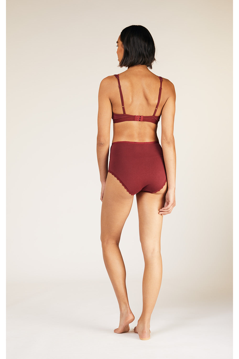 Lingerie Vintage Style high-waisted Brief Underwear in Red Wine 