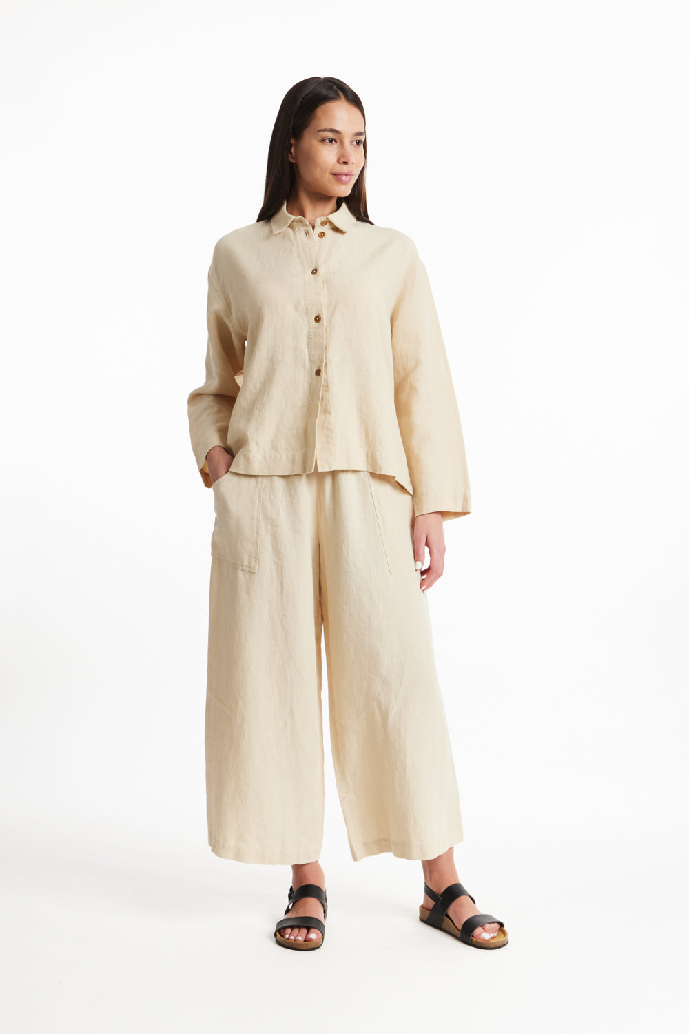 Daria Linen Overshirt in Stone